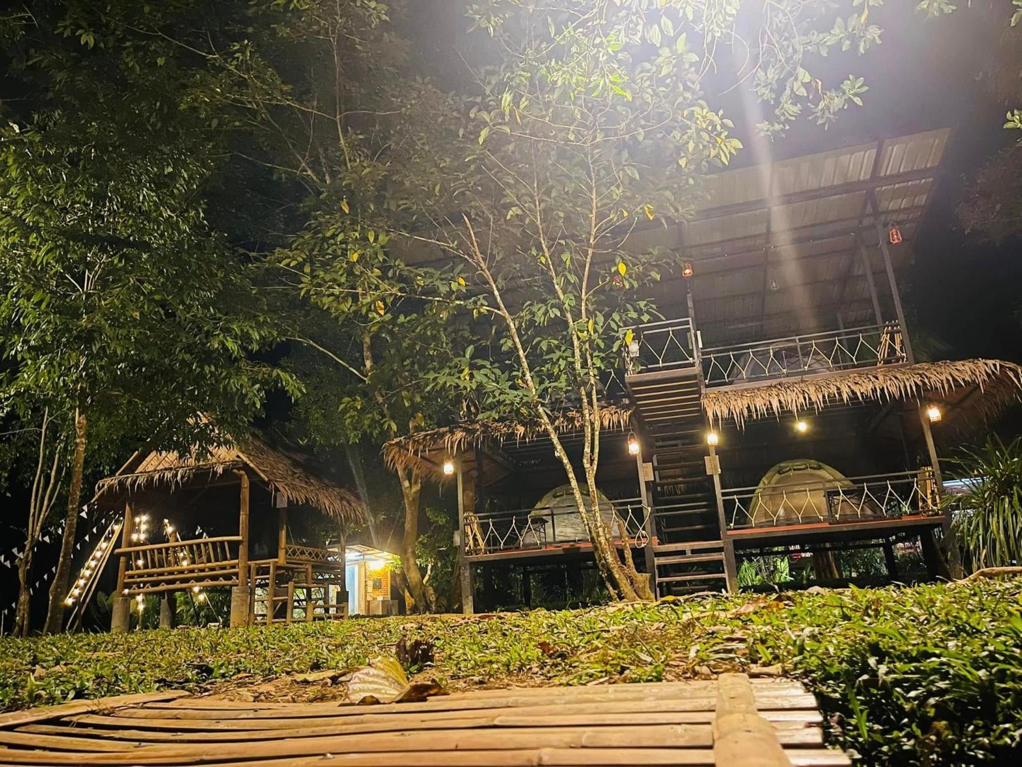 Khaosok Monkeys & River Camps Khao Sok National Park Экстерьер фото